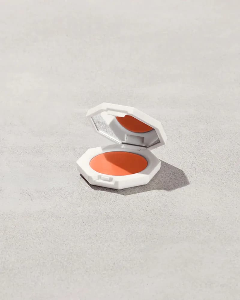 cream blush -11 peach face