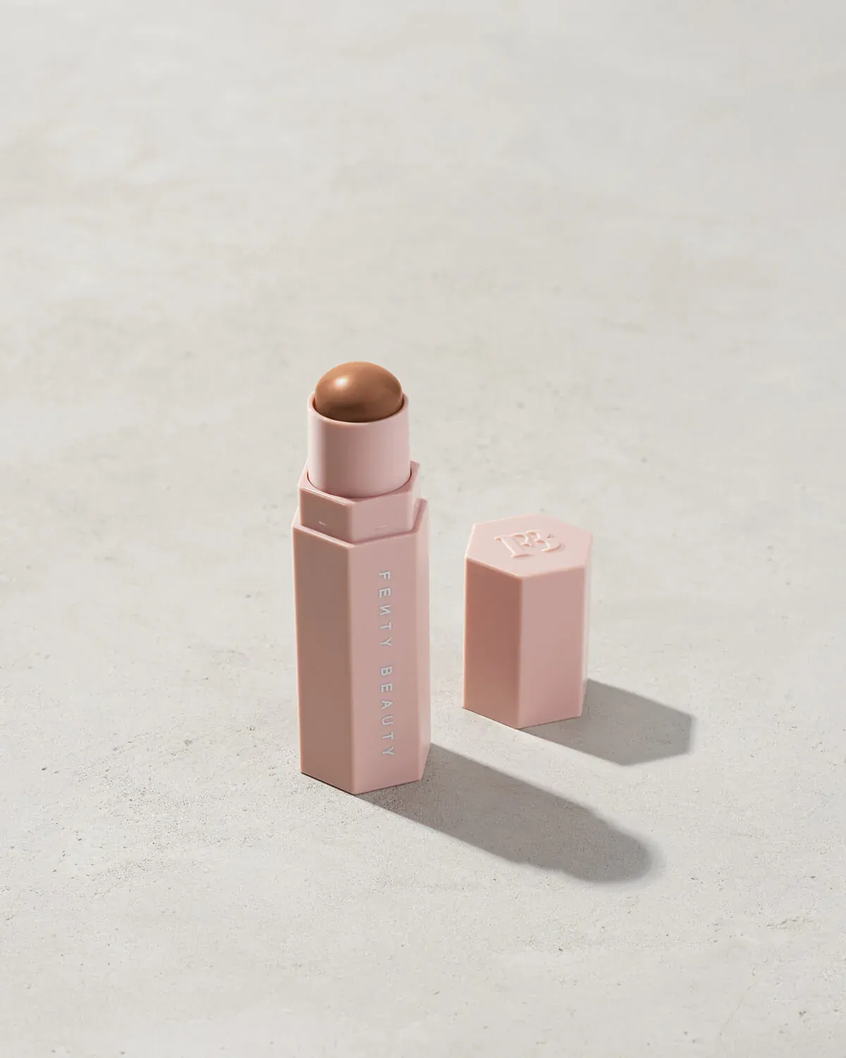 fenty beauty contour stick MOCHA