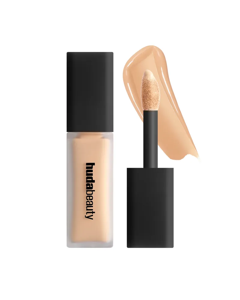 Huda Beauty Concealer 3.
