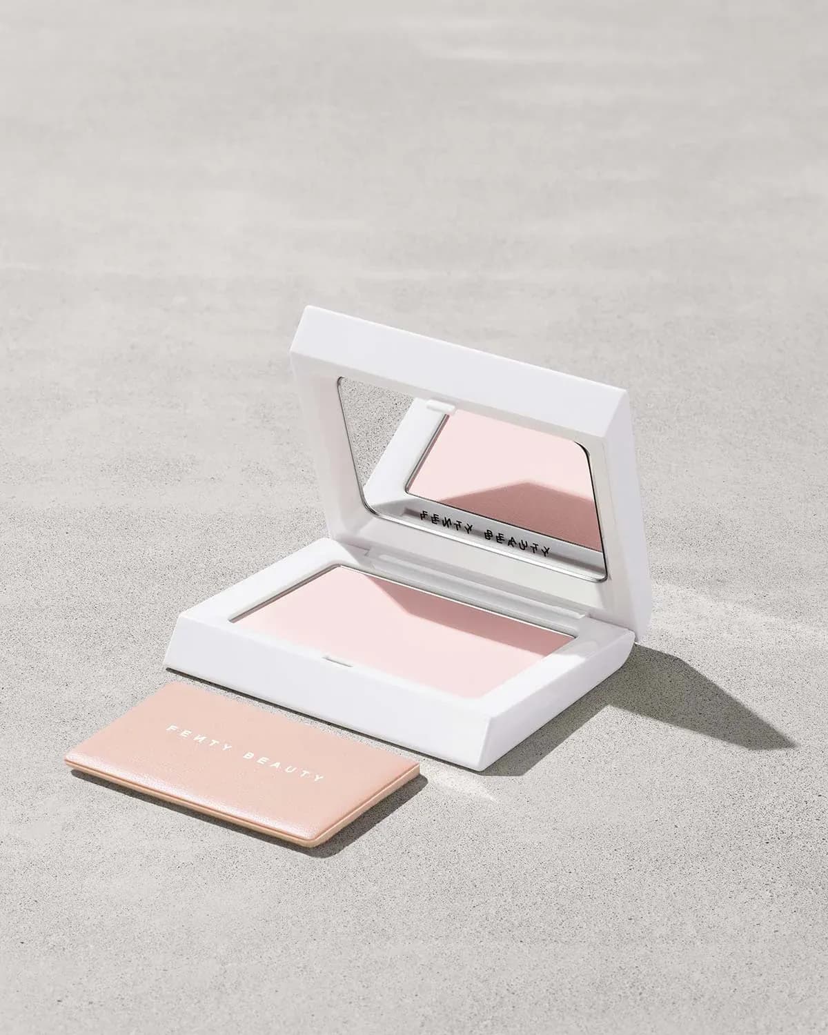 fenty beauty bright -rose quartz02